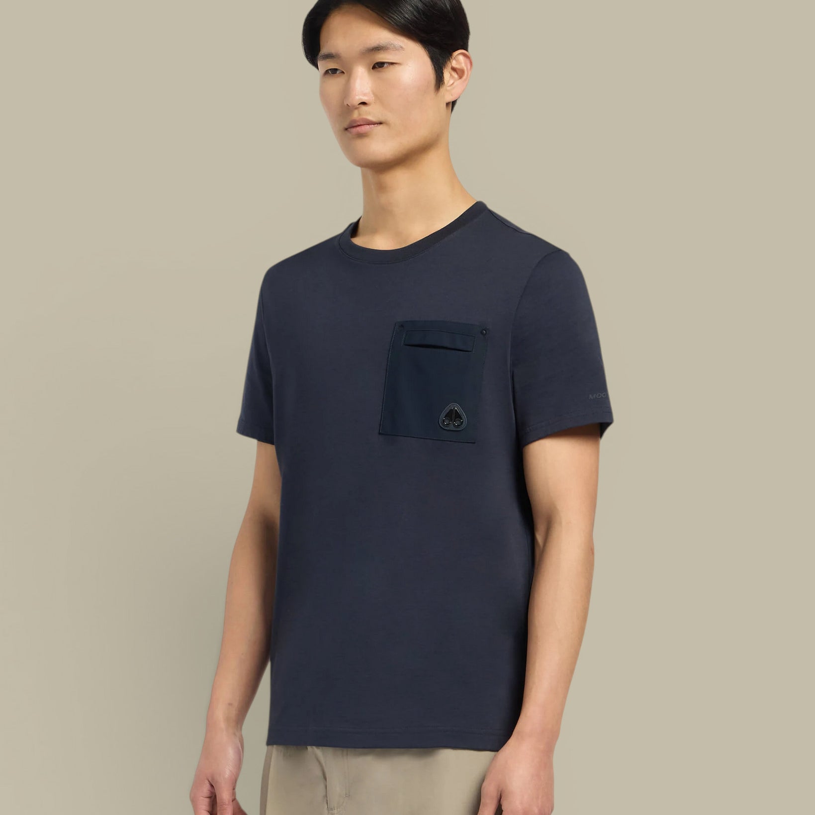 T-shirt Bleu Marine A Poche Moose Knuckles Moose Knuckles