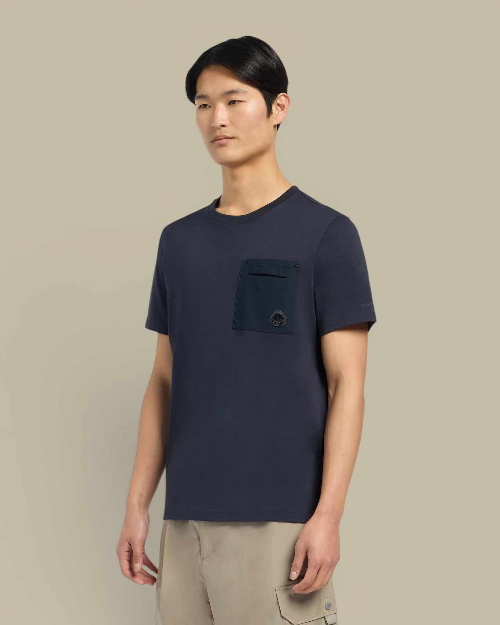 T-shirt Bleu Marine A Poche Moose Knuckles Moose Knuckles