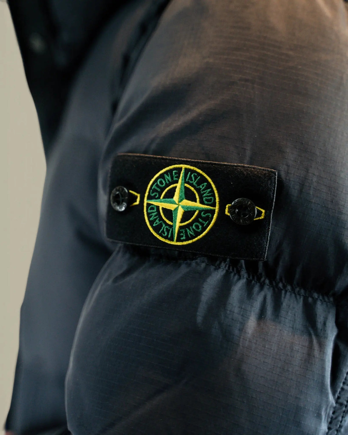 Doudoune à Capuche Stone Island Noir - Ripstop Matt Stone Island
