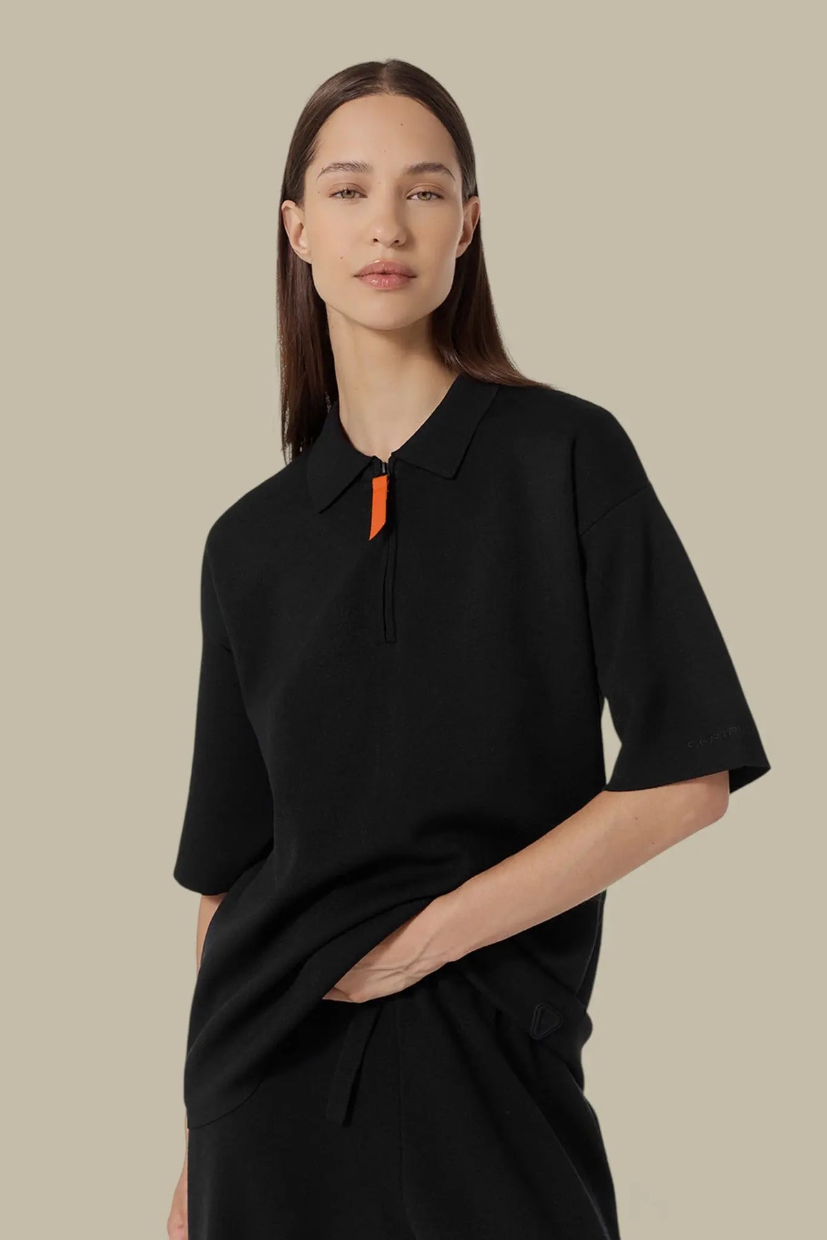 Polo Gertrude Noir - Technique Gertrude
