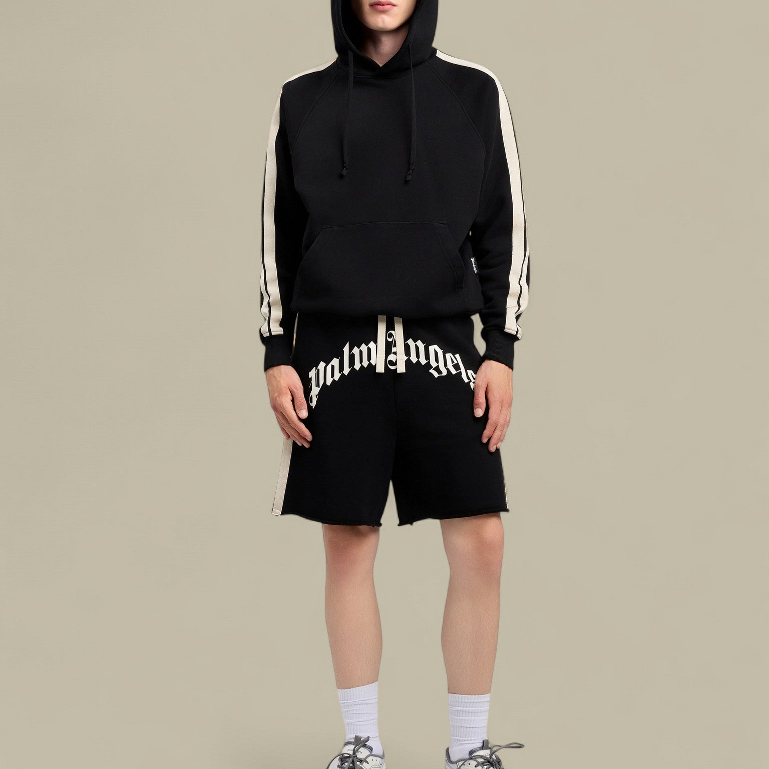 Short Palm Angels Noir - Curved Logo Track Sweatshorts Palm Angels