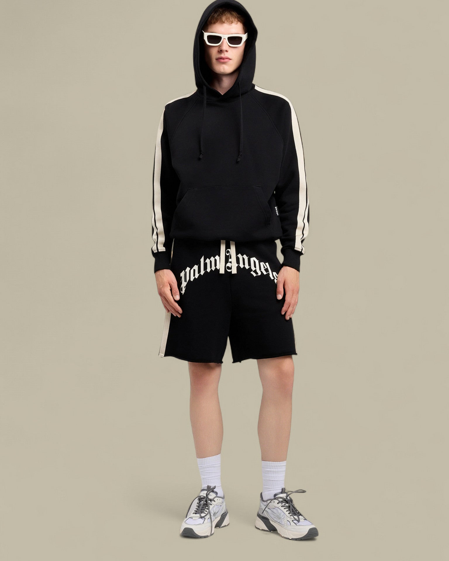 Short Palm Angels Noir - Curved Logo Track Sweatshorts Palm Angels