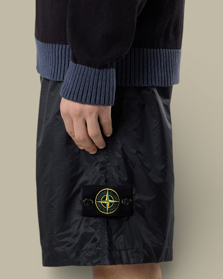 Short Stone Island Noir - Light Ripstop - SHORT