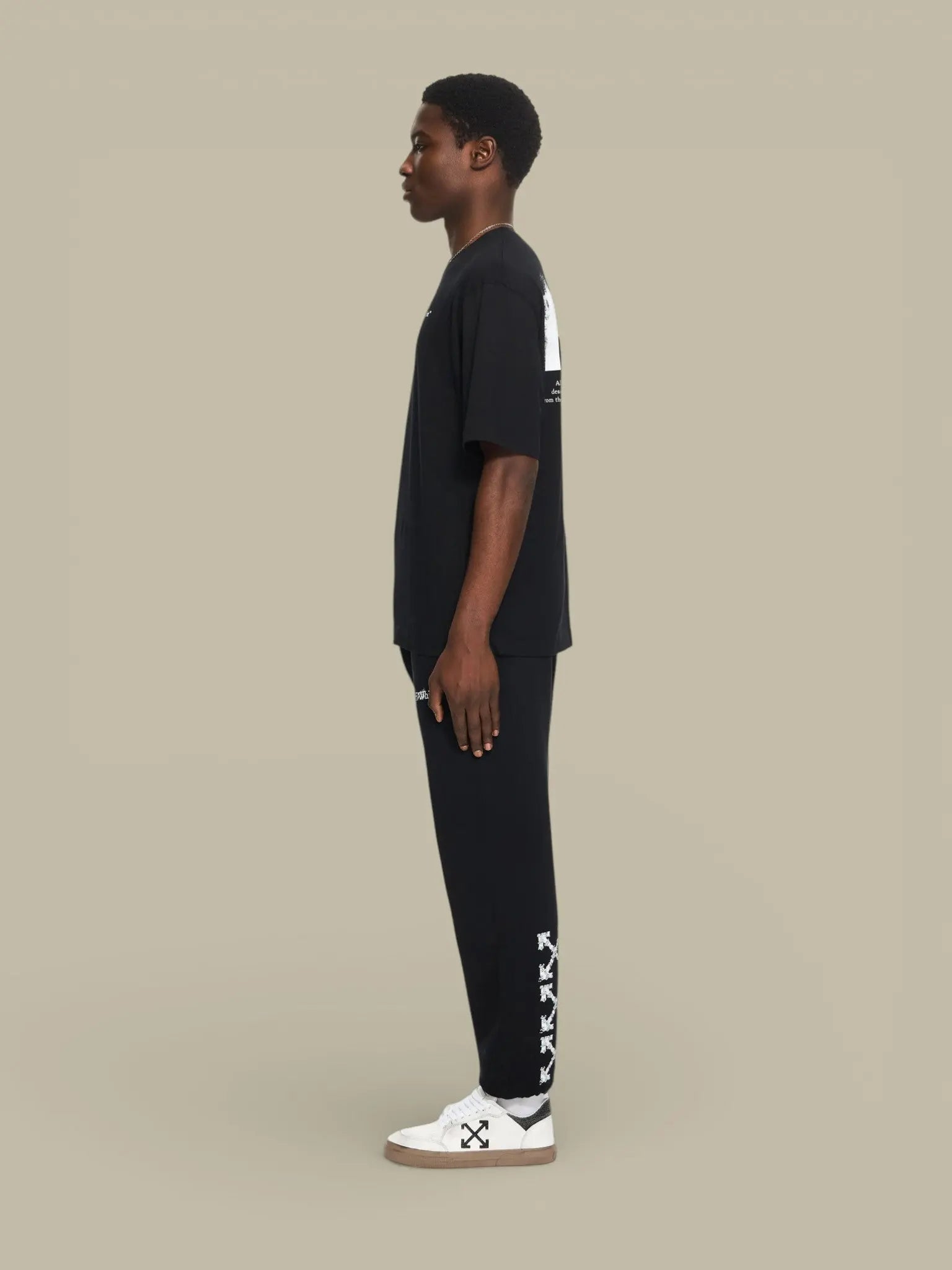 T-Shirt Off - White Black - Half Arrows - t-shirt