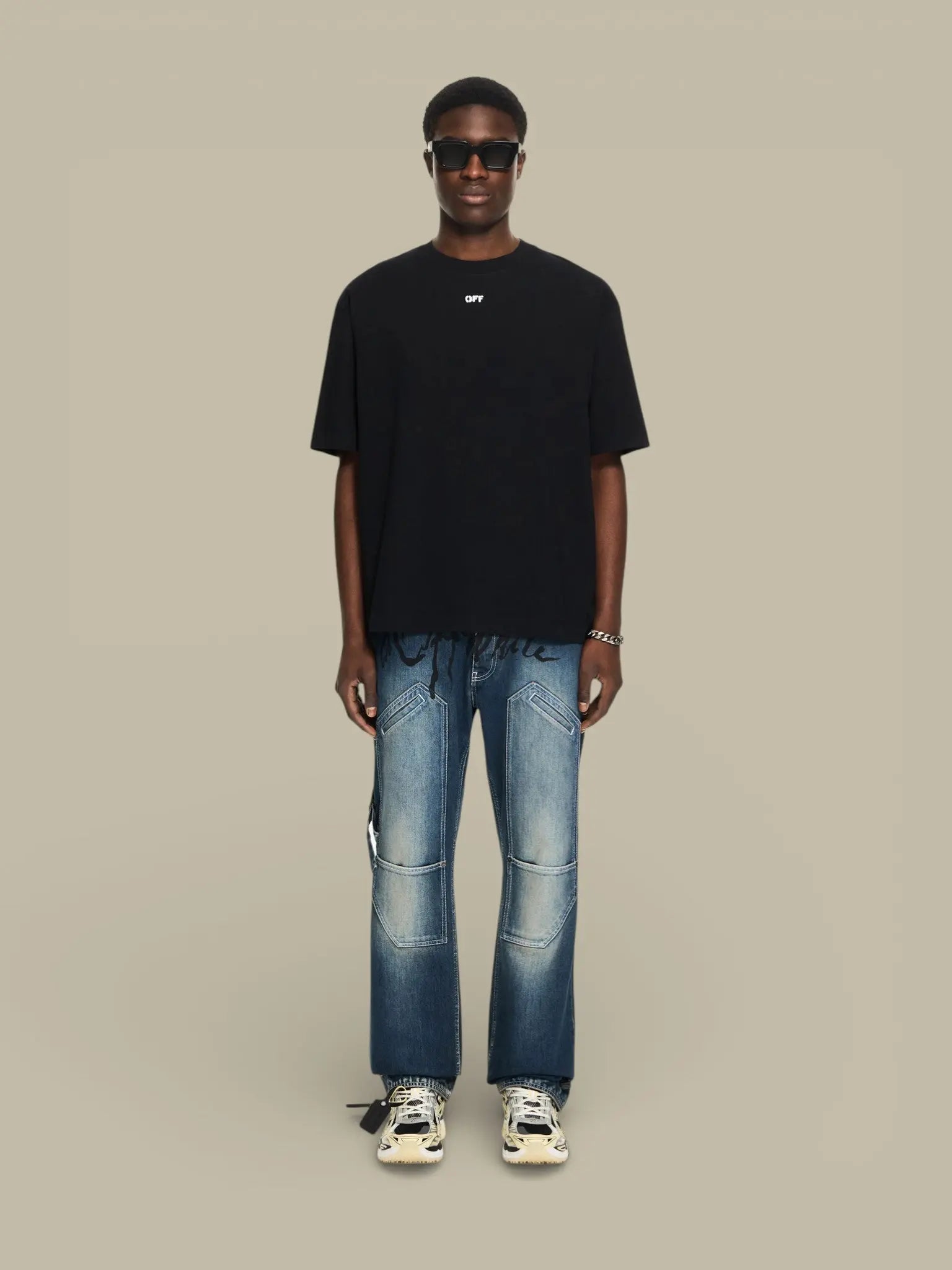 T-Shirt Off - White Black - Rubbed Paint Arrows - t-shirt