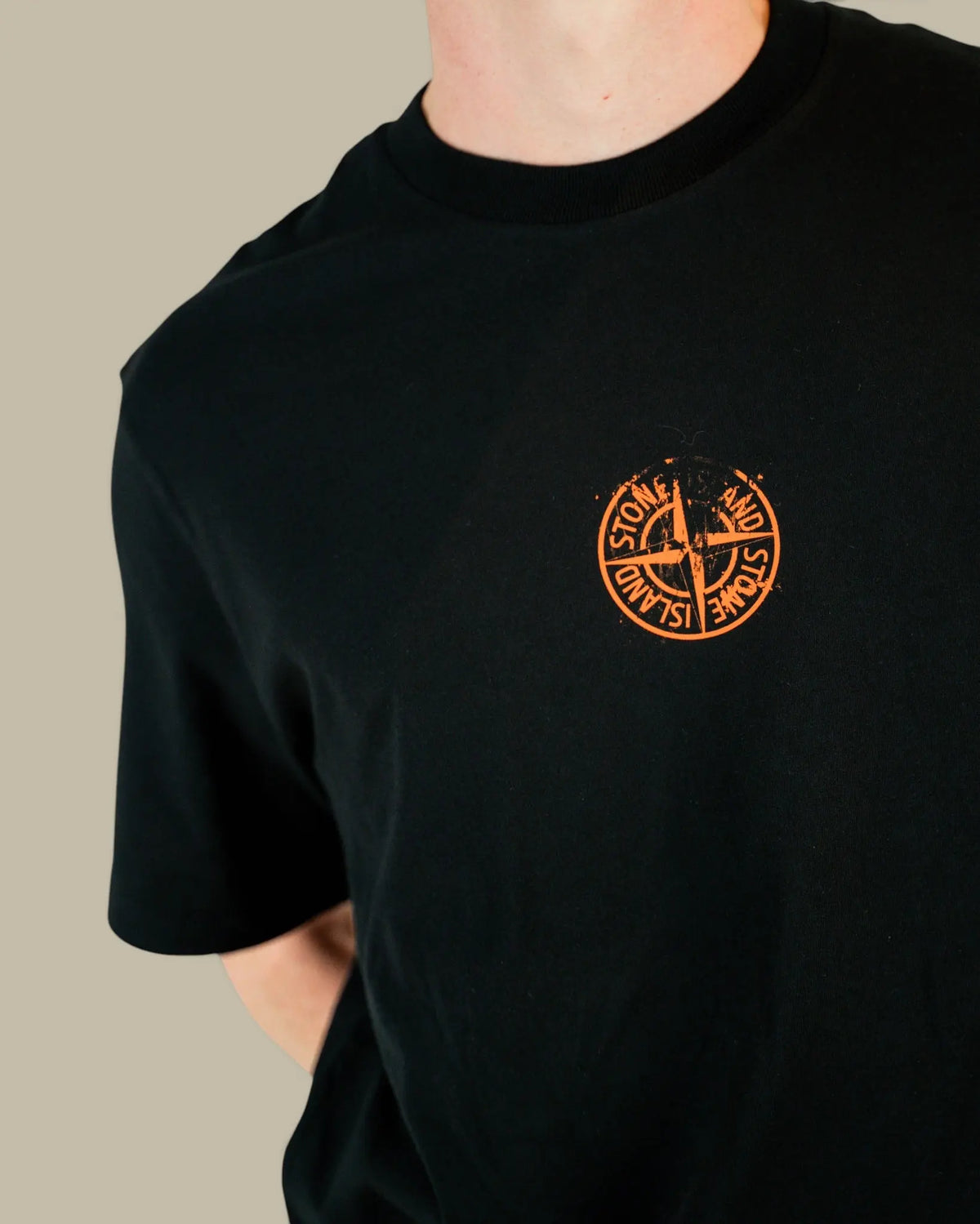 T-shirt Stone Island Black – Logo au Dos Stone Island
