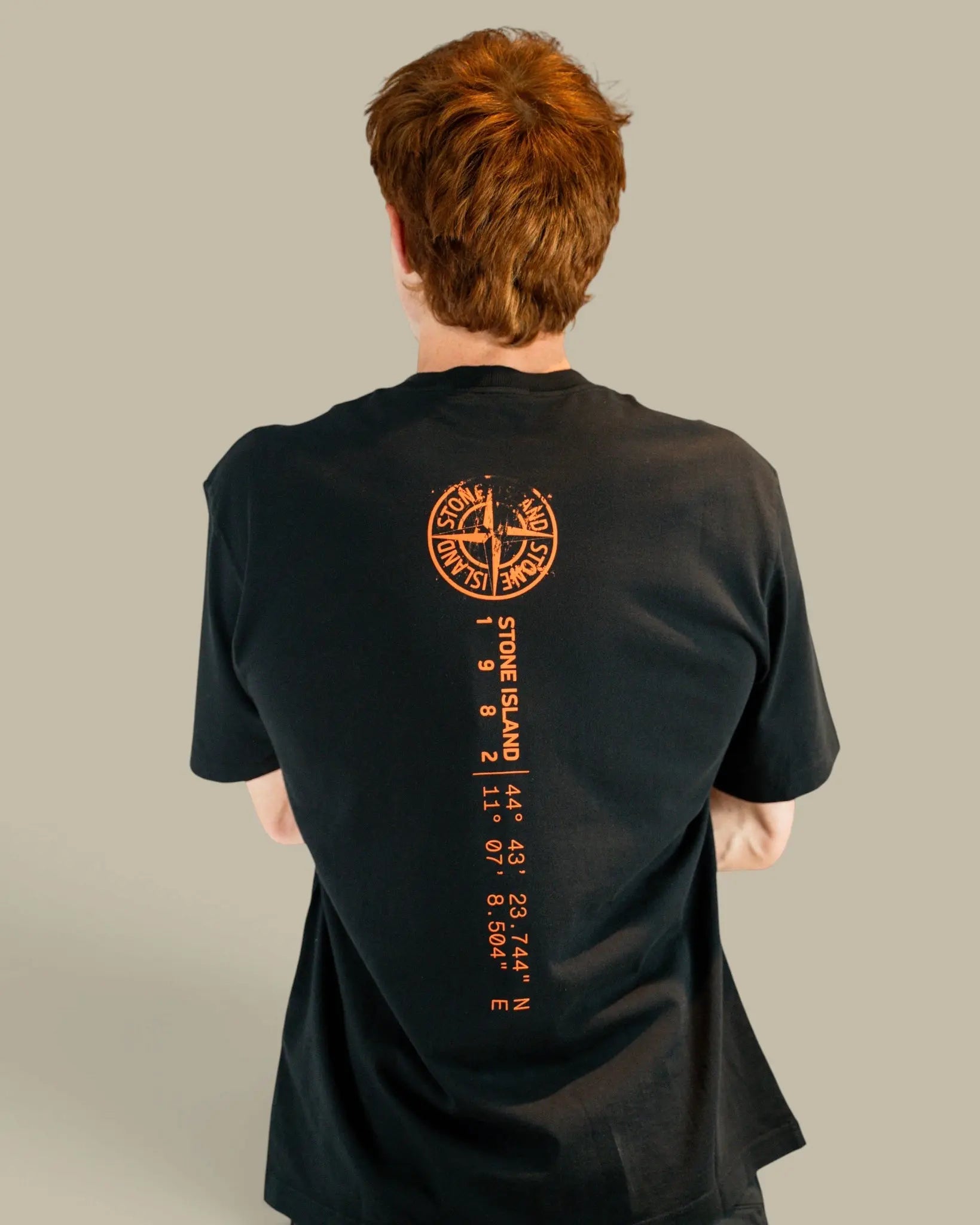 T-shirt Stone Island Black – Logo au Dos Stone Island