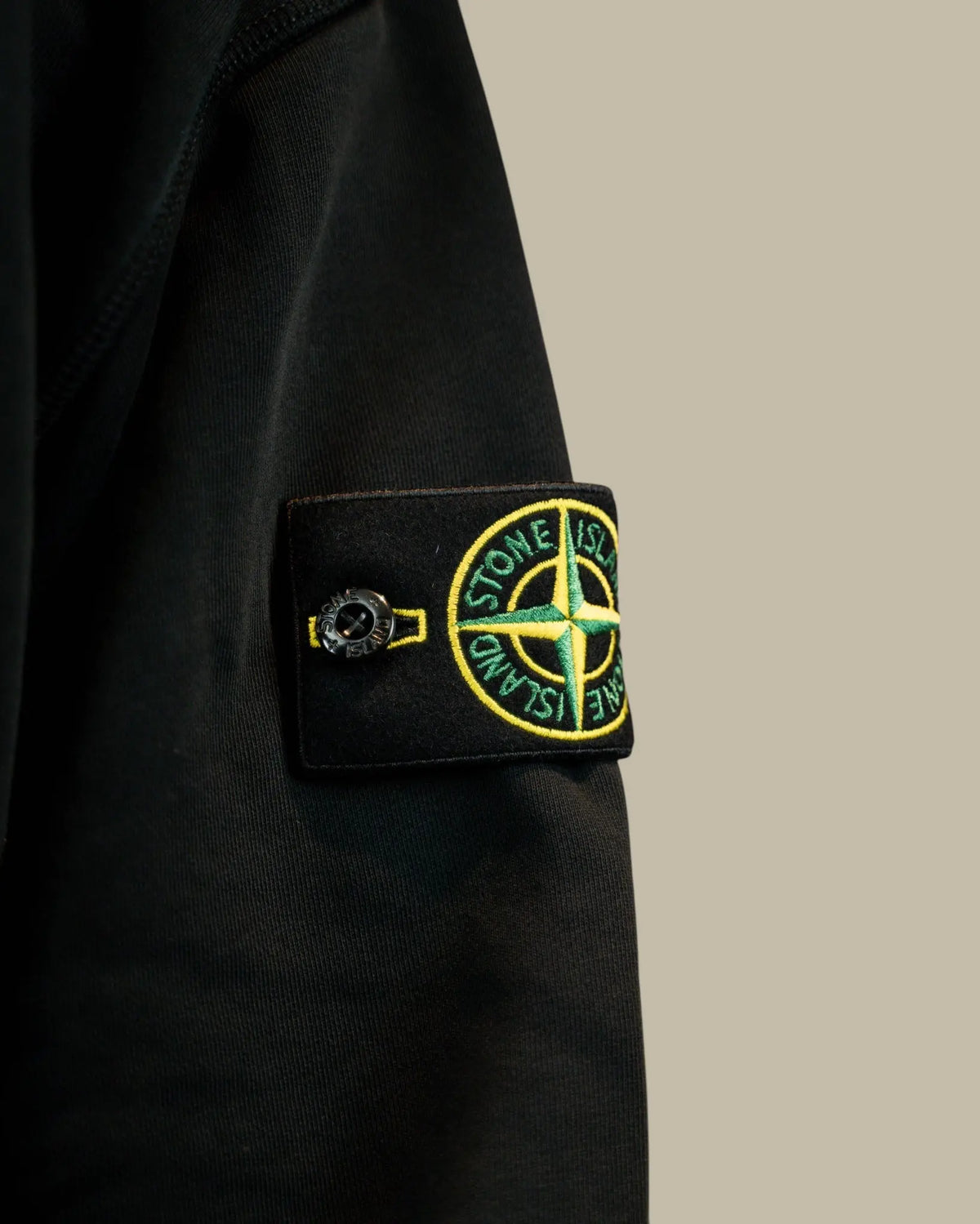 Veste à Capuche Stone Island col montant  - Black Stone Island